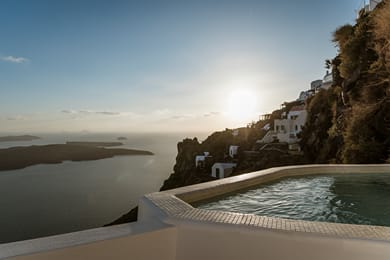 AQUARELLA GRAND SUITE - Panoramic Caldera & Volcano Sea View - Private Outdoor Terrace with Plunge Pool
