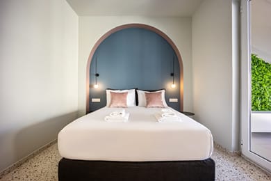 Arches Apartments Athens - Image 3