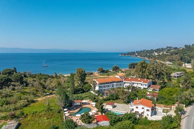 Arco Beach Hotel - Image 7