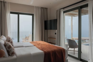 Premium Double Room with Private Pool and Sea View