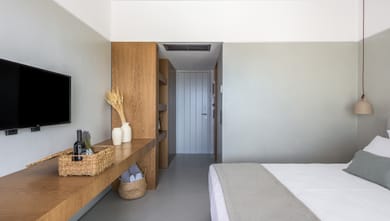 Ariadne Suites - Image 2