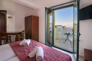 Standard Double Studio Pool View