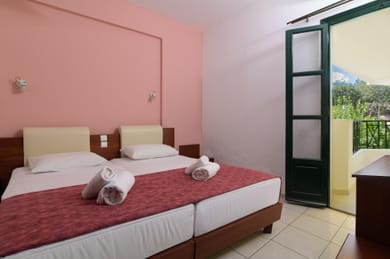 Standard Quadruple Apartment Pool View