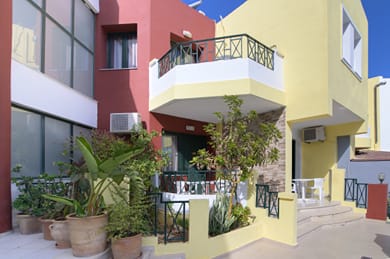 Ariadni Palace Apartments - Image 4