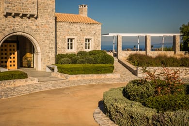 Aria Estate Suites & Spa - Image 6