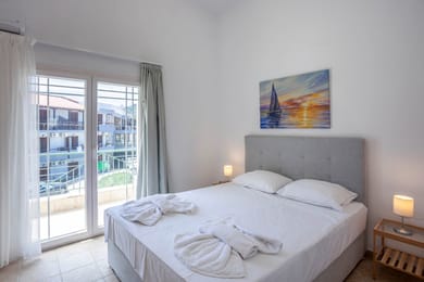 2 Bedroom Apartment with Balcony