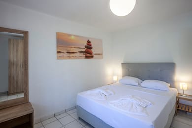 2 Bedroom Apartment with Terrace