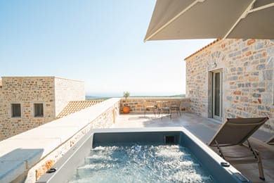 Armantanis Luxury Suites - Image 2