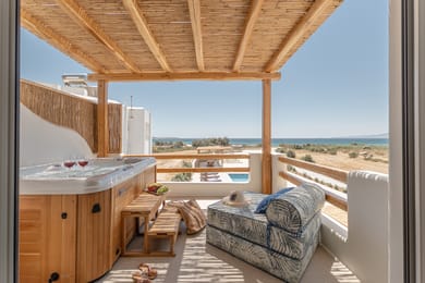 New Luxury Beachfront Villa with Private Pool