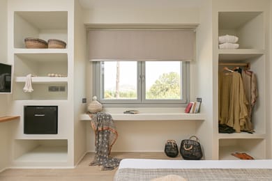 New Luxury Beachfront Villa with Private Pool