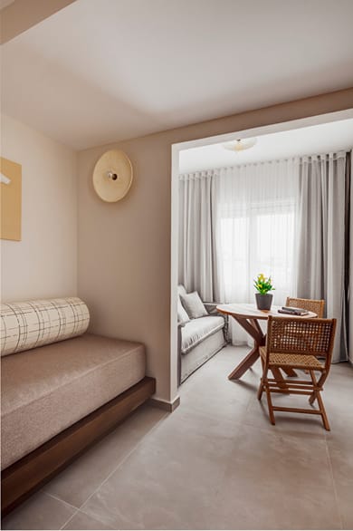 Executive Suite with Garden View – No Balcony