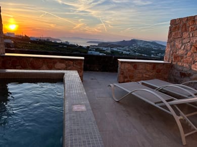 Two Bedroom Apartment with Outdoor Jacuzzi Sea and Sunset View