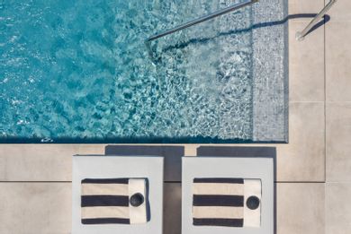 Luxury Villa with Private Heated Pool