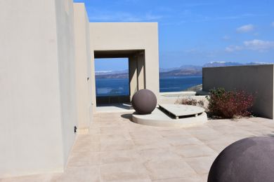 Luxury Villa with Private Heated Pool