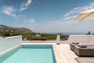 Executive Suite with Private Pool and Sea View