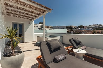 Grand Suite with Private Jacuzzi and Sea View