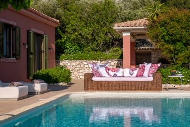Deluxe Villa With Private Heated Pool - with Panoramic View