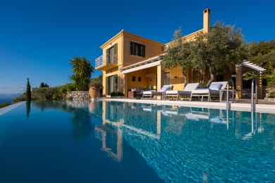 Grand Villa with Private Heated Pool - with Panoramic View