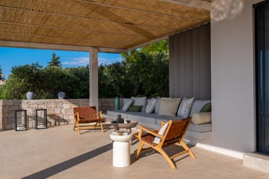 Residence with Private Heated Pool - with Panoramic View