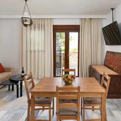 Arte Pefki Suites - Image 4