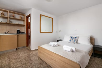 Arte Lindos Suites - Image 3