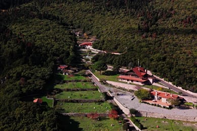 Aselinos Forest Estate - Image 2