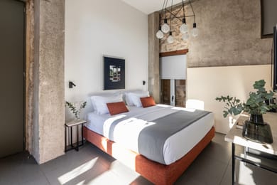 The Acropolis View with Balcony