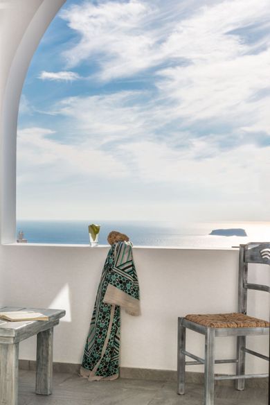 Aspronisi Luxury Villa - Image 2