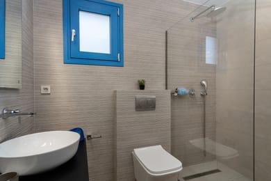 Astarte Villas - Bleu Beach Villa with Pool