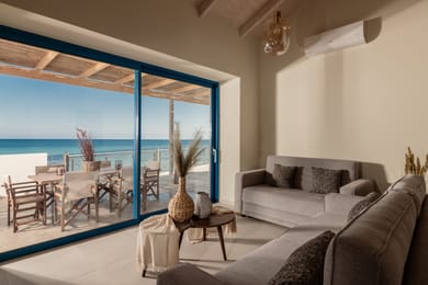 Astarte Villas - Bleu Beach Villa with Pool