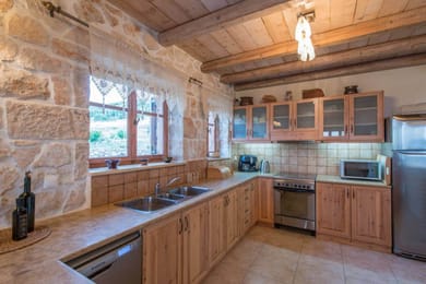 Astarte Villas - Diva Affluence with Private Pool