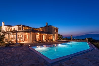 Astarte Villas - Diva Affluence with Private Pool