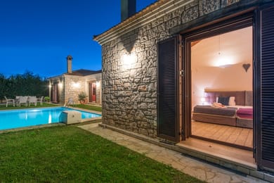 Astarte Villas - Kyveli Luxurious Villa with Private Pool