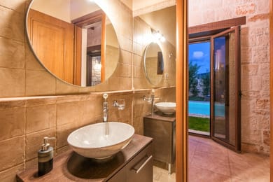 Astarte Villas - Kyveli Luxurious Villa with Private Pool