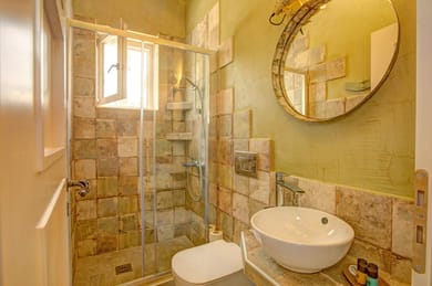 Astarte Villas - Laalu Private Villa with Pool