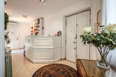 Astoria Palace Rome - Image 7