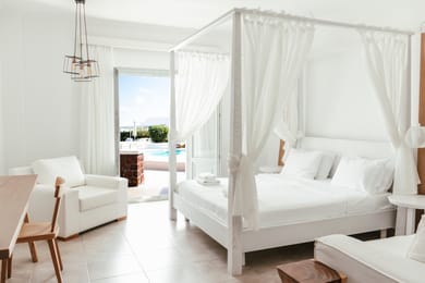 Executive Suite Private Pool