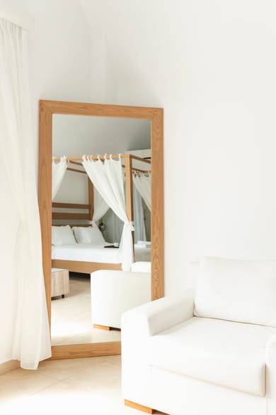 Honeymoon Suite with in room open walk in shower