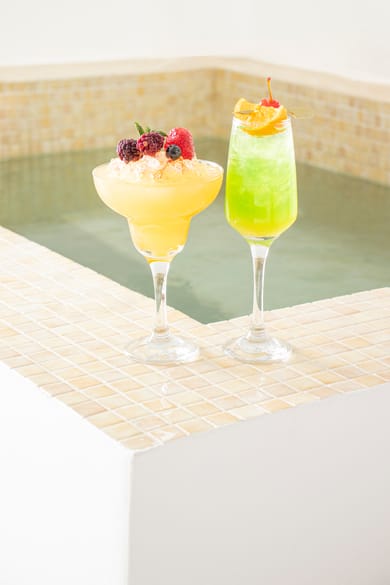 Junior Suite Indoor Jacuzzi