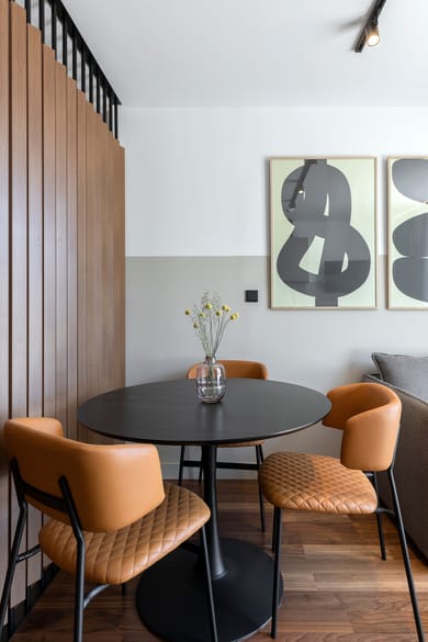 The Athenians Art Apartments - Image 5