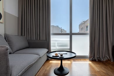 The Athenians Art Apartments - Image 7