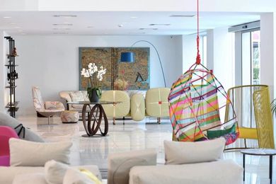 Athenaeum Grand Hotel - Image 5