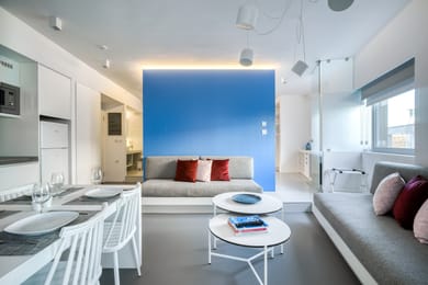 Athens Color Cube Luxury Apartments - Image 2