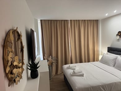 Athens Eleven Luxury Apartments - Image 2