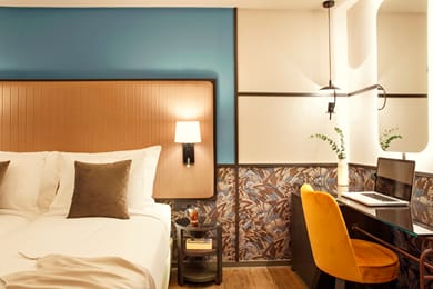 Zeus Essence Athens Central, former Athens Key - Image 3