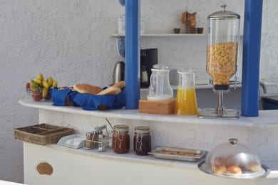 Atheras Hotel - Image 7