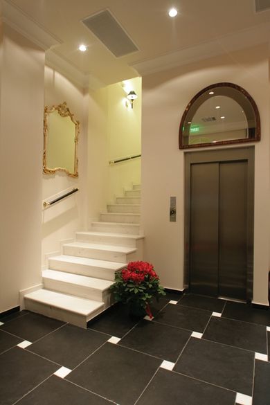 Athens Lotus Hotel - Image 4