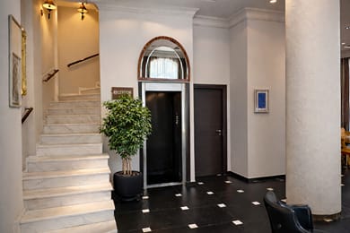 Athens Lotus Hotel - Image 2