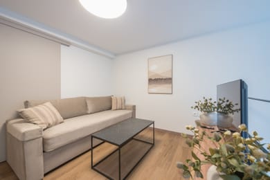 Athens Secluded Apartment B