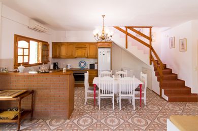 Four Bedroom Traditional Villa Sea View